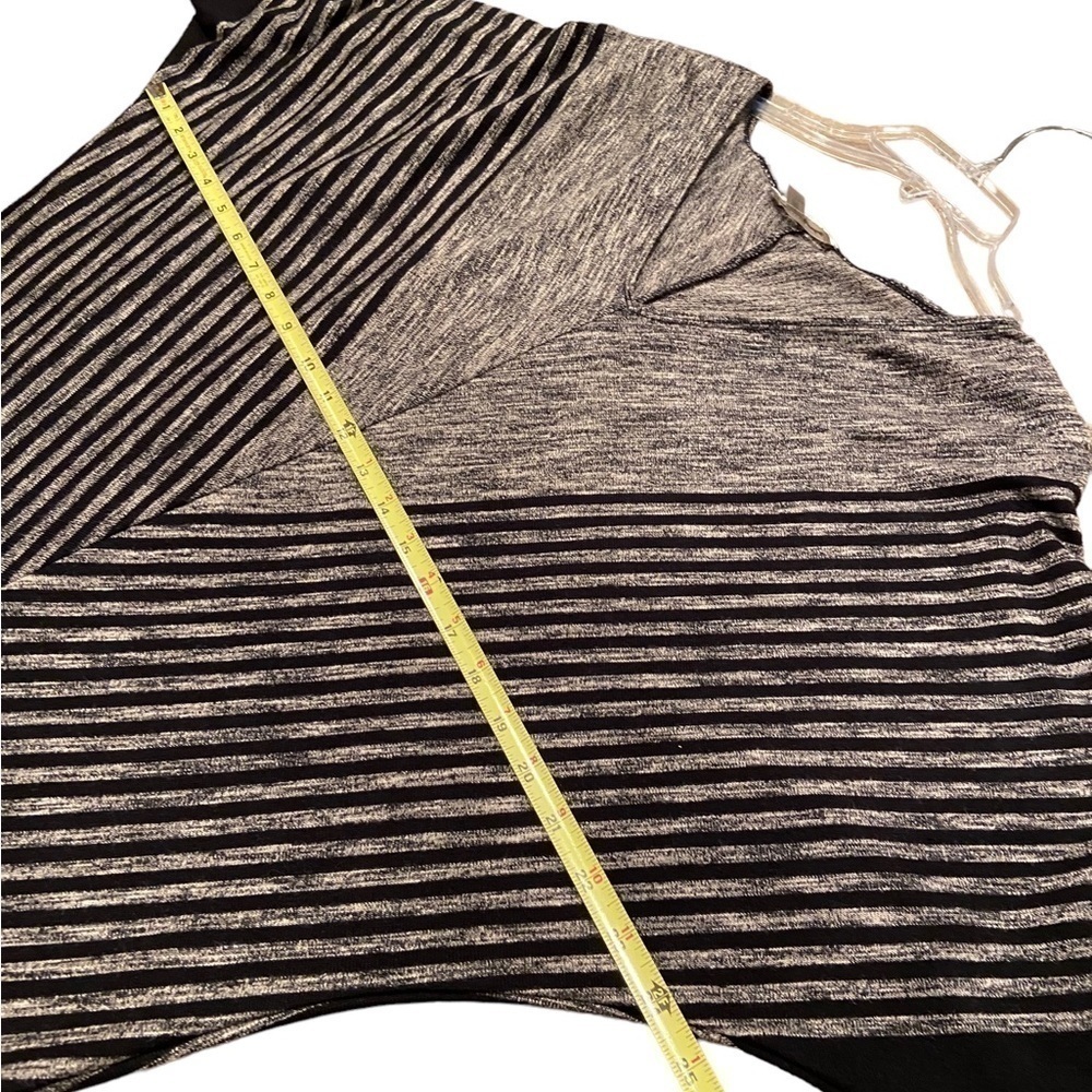 Max Studio Specialty Products size S Top - Picture 7 of 8